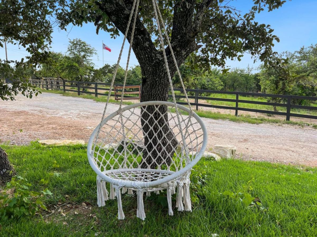 Rocking A Good Life Villa Spicewood Exterior photo